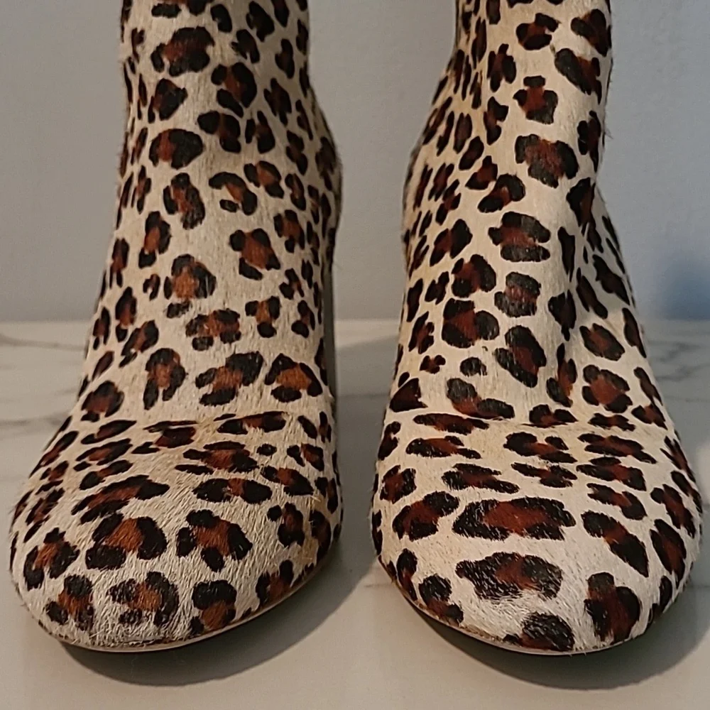 ABLE Leather Calfhair Leopard Print Chucky Block Heels Ankle Boots Booties Wmn 9